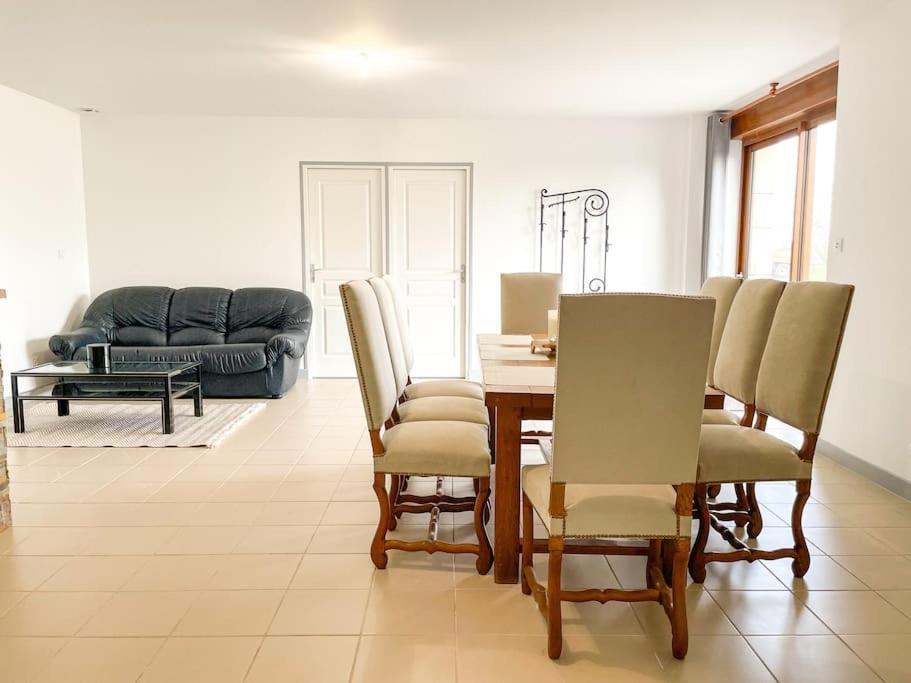 Maison De Campagne Paisible La Mesniere 外观 照片