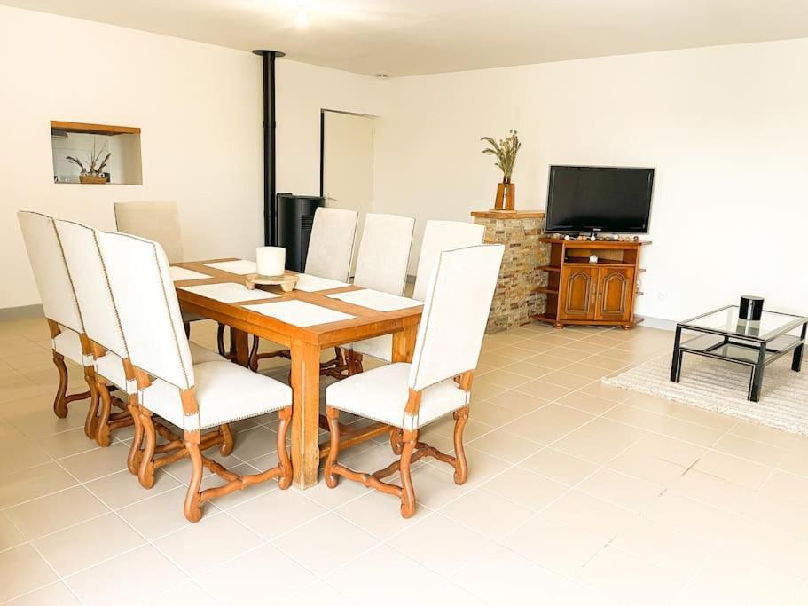 Maison De Campagne Paisible La Mesniere 外观 照片